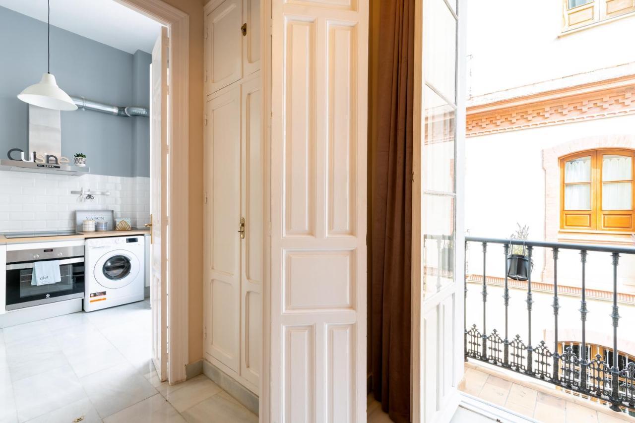 Centrico Con Magnificas Vistas Apartment Seville Luaran gambar